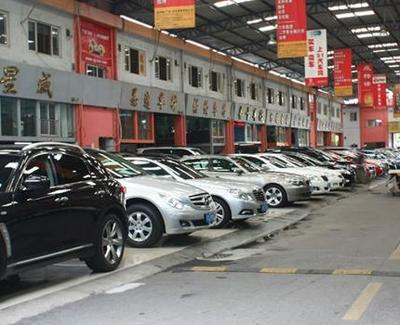 為啥一到年底很多準新車進入二手車市場?車販說出實話!